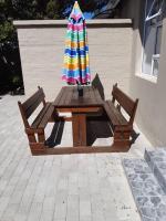 Baylight Accommodation 3 Selfcatering 1 bedroom apartment sleeps 4 - B&B