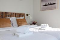 Camera Matrimoniale con Vista Porto