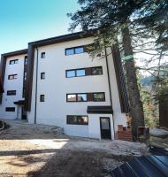 Apartman 5 plus - Vila Nova - B&B