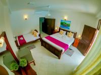 Camera Tripla Deluxe 