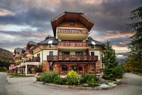 Apartman TULANIE 62 Kamzik Donovaly 2 IZBOVY Mezonet Deluxe parkovanie v podzemnej garáži ZDARMA - B&B