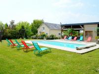 Maison de vacances avec piscine chauffée, spa, aire de jeux et jardin privatif en Touraine - FR-1-381-286 - Ferienwohnung