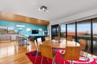 Beachside at Margaret River - Spacious Family Beach House in Exclusive Prevelly Location - Chambres d'hôtes Parryville