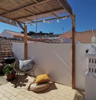 Algarve house, sun, terrace, views and barbecue - B&B Silves