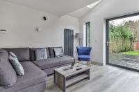 B&B Sheffield - Large, Modern Apartment with En-suites, Wifi, Parking by Ark SA - Bed and Breakfast Sheffield