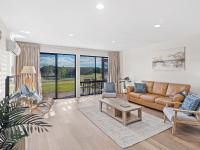 Horizons Fairway Views Townhouse 108 - B&B Salamander Bay