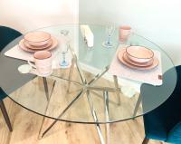 BESOTEL Mettmann- 20 Wohnungen 2 Standorte 35 Schlafzimmer 29 Badezimmer 52 Betten für 73 Gäste - Chambres d'hôtes Mettmann