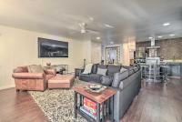 Walk to Ski Slopes! Red River Condo with Fireplace - Bed and Breakfast Red River