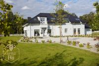 B&B Brzeziny - Farma Bii - Bed and Breakfast Brzeziny