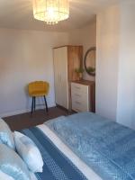 Home from Home 3 bedroom pier front stay - B&B Donaghadee