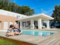 Villa Olympia Pool Sea View Mountains Lake Nature Sleeps 8 Air Conditioning Wi-Fi - Chambres d'hôtes Corsanico-Bargecchia