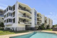 Pumicestone Lodge Unit 12 26 Maloja Ave - B&B Caloundra