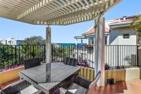 B&B Sunshine Beach - Bright sea view apartment in heart of Sunshine Beach - Bed and Breakfast Sunshine Beach