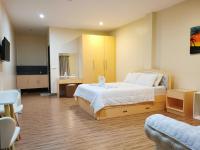 Acrige Apartelle 2-4 pax Queen @ heart of Bogo City - Chambres d’hôtes Banban