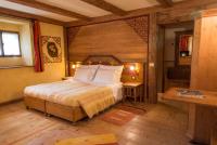 Dreibettzimmer mit eigenem Bad
