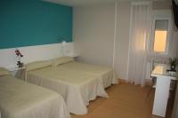 Camera Matrimoniale/Doppia con Letti Singoli con Letto Supplementare 
