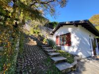 Mid of Nature ' Bella Vista Lago Maggiore charmant mit traumhaften Seeblick, Terrasse und großen Garten - Ferienwohnung Ghiffa
