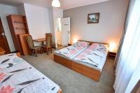 Chambre Triple avec Salle de Bains
