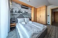 Deluxe Apartment - 11