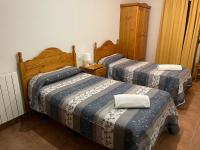 B&B Abades - Hostal Matias - Bed and Breakfast Abades