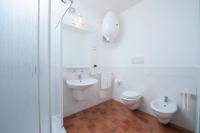 One-Bedroom Apartment (4 Adults)