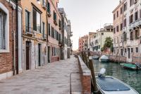 Red House close to @Accademia Bridge - B&B