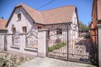 Rózsalugas Vendégház - B&B