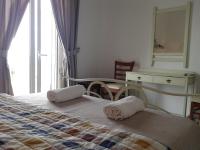 Tweepersoonskamer met 1 of 2 Bedden en Uitzicht op Zee