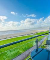 B&B Llanelli - Sea view apartment at the beach! - Bed and Breakfast Llanelli