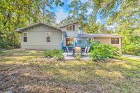 Walk to UF Remodeled Family Home with Patio! - Chambres d’hôtes Gainesville