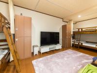 Etagenbett im Schlafsaal für Frauen 