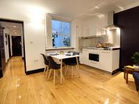 Apartamento con vistas al jardín