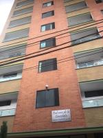 En Laureles con ascensor , balcón y muy bien ubicado en laureles Medellín , EL BARRIO MAS COOL DEL MUNDO - Chambres d'hôtes Medellín