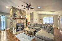 Massanutten Getaway with Fireplace Hike and Ski! - B&B