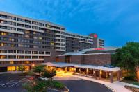 Sheraton Norfolk Waterside Hotel