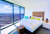 Luxury One Bedroom Apartment Plus Study with River Views