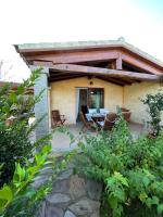 Casa Vacanze Flora - B&B Tanaunella