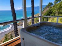 Two-Bedroom Apartment - Oceanfront