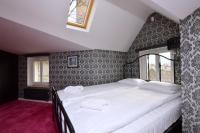 Chic & Stylish Victus Apartment near the Beach in Sopot By Noclegi Renters - Chambres d'hôtes Sopot