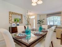 Pool Home * Large Master Bedroom - Ferienwohnung Davenport