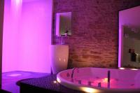 Le Lovt - LOVE ROOM NANTES - B&B