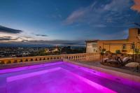 Casa Vista 6BR Villa, 16p Jacuzzi Pool, Staff & Breakfast - B&B San Miguel de Allende