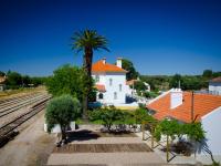 Train Spot Guesthouse - Bed and Breakfast Marvão