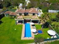 Las Ranas CASASOLA BEACH & GOLF VILLA - B&B Estepona