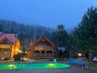 Котедж "Villa Затишна" - B&B Mykulychyn