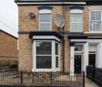 Mercy Way 4 Bedroom-6 Beds-Central Hull-Sleeps 8 - B&B Kingston upon Hull