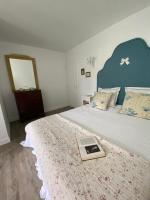 Deluxe Double Room with Shower