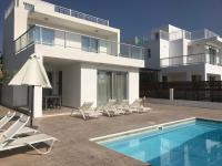 Coral Bay Villa 7, walking distance to the beach - B&B Peyia