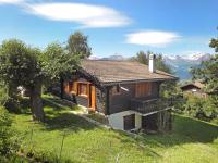 B&B Basse-Nendaz - Chalet Sven Heul by Interhome - Bed and Breakfast Basse-Nendaz