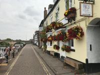 The Mug House Inn - Bed and Breakfast